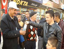 Piyango biletlerine büyük rağbet