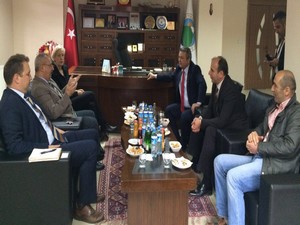 ABD konsolosu Stuart spech HATSO’yu ziyaret etti