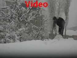 Kar bir yağdı bir yağdı