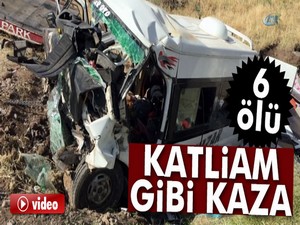 Diyarbakır'da feci kaza: 6 ölü, 4 yaralı