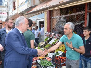 Ak Partili Aygün YüksekovaYı ziyaret etti