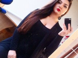 Kürt güzeli hayatının teklifini aldı