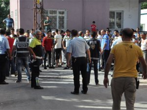 Bir evde patlama 2 ölü