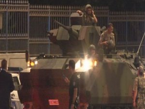 Atatürk Havalimanı trafiğe kapatıldı!