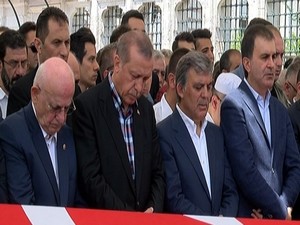 Erdoğan gözyaşlarını tutamadı