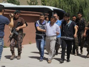 Tugay komutanı Otal ile 3 rütbeli adliyeye çıkarıldı