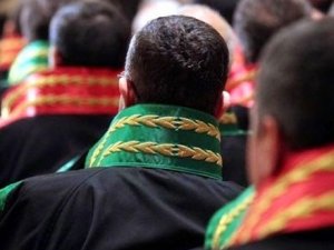 2 bin 847 hakim ve savcı meslekten ihraç edildi
