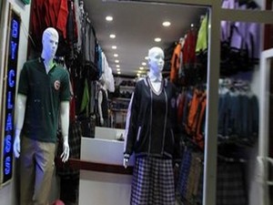 Tüm okul kıyafeteri (BY-CLASS) mağazasında