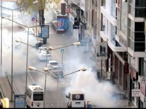 Öğretmenlerin protestosuna müdahale edildi