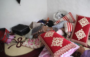 Hakkari’de ev baskınları 5 gözaltı