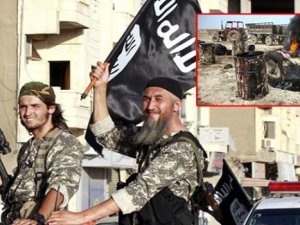 IŞİD Musul'da ham petrolü ateşe verdi!