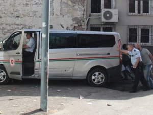 Keşfe giden Hakimin aracına ses bombası atıldı