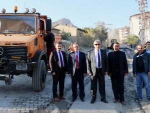 Vali Toprak: Belediye çalışmalarını inceledi