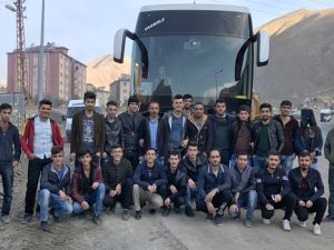 Hakkarili gençler umuda hareket ettiler