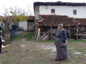 17 yaşındaki kızı evde av tüfeğiyle öldürüldü