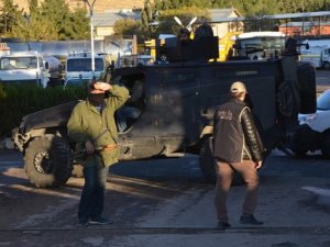 Siirt ve Mardin belediyelerine kayyum atandı