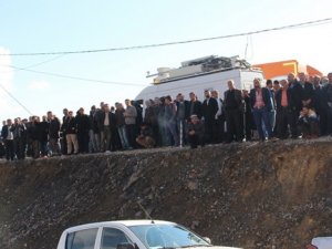 Ailelerin acı dolu bekleyişi sürüyor