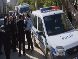 Cinnet geçiren baba dehşet saçtı