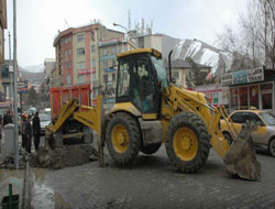 Çarşı içinde kaçak su hattı bulundu