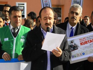 Hakkari’de Halep için kampanya başlatıldı!