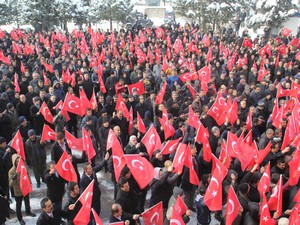 Hakkari'de teröre lanet mitingi düzenlendi!