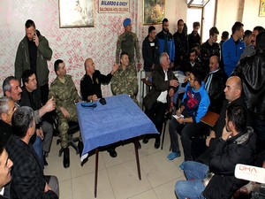 Polis-halk ilişkileri toplantıları sürüyor!