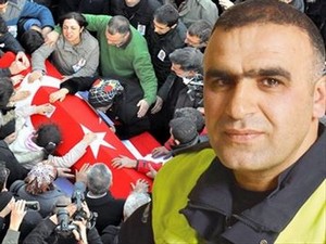 Şehit polisin yazdığı ağıtı Aydın Aydın seslendirdi