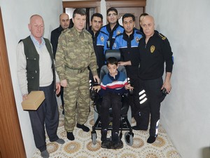 Fetullah diye bir şerefsiz çıktı