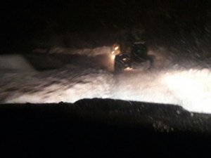 Hakkari Pınarca'da hasta kurtarma operasyonu!