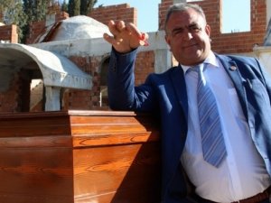 Bu ilçede ilk ölene çeyrek altın!