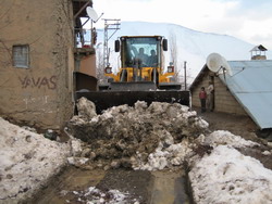 BELEDİYE HAREKETLENDİ