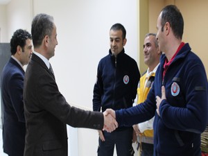 Müdür Kara teknisyenler haftasını kutladı!