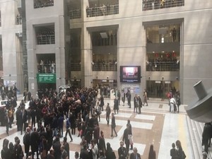 Adliye karıştı 8 kişi gözaltına alındı!