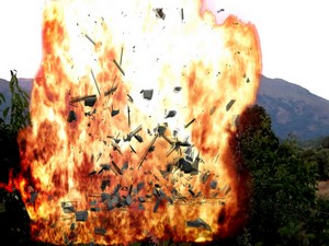 Buldukları cisim ellerinde patladı 1 ölü, 1 yaralı!