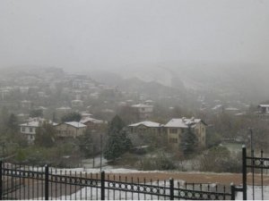 Başkente nisan karı sürprizi!