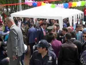 23 Nisan kutlamalarında gazlı balon patladı: 5 yaralı!