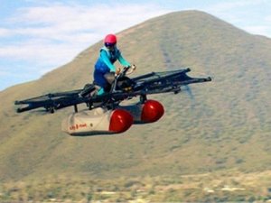 Uçan araba artık hayal değil!