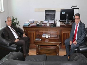 Vali Toprak, kurumları ziyaret etti !