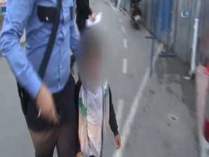 Küçük çocuğa kaynar sulu saldırı