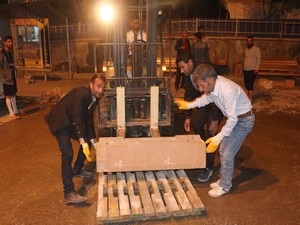 Hakkari Belediyesinden gece mesaisinde!
