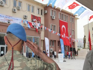 Hakkari ve ilçelerinde 19 mayıs coşkusu!