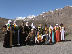 Sınırda'da coşkulu 8 mart kutlamaları