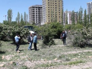 Kepçeyle ceset arandı"