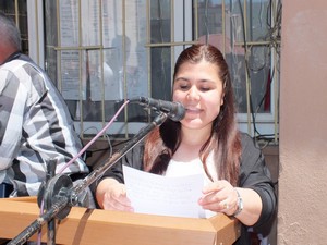 Öğrenciler, karnelerini halay çekerek aldılar