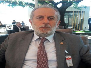 Başkan Keskin Hakkari sıkıntısından sakal bıraktı!