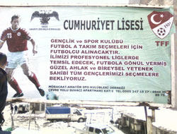 Lise’nin spor ilanına saldırı