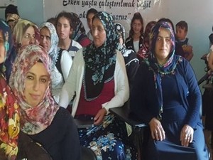 Göç mağduru ailelere seminer verildi!