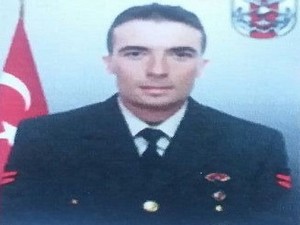 Şehit uzman çavuş Sezer için tören düzenlendi!