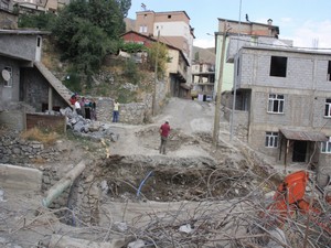 Berçelan Mahallesi’nde köprü sevinci!