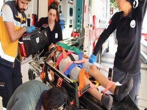 Feci kaza 2 ölü 8 yaralı